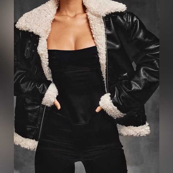 NWT. House of CB Black Shearling Vegan Leather Aviator Jacket Size Large - Picture 2 of 14